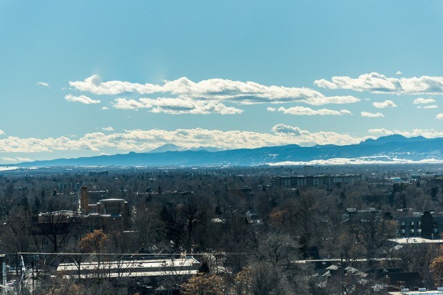 Building Photo - 130 Pearl St