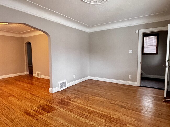 Building Photo - 8161 Bliss Ave