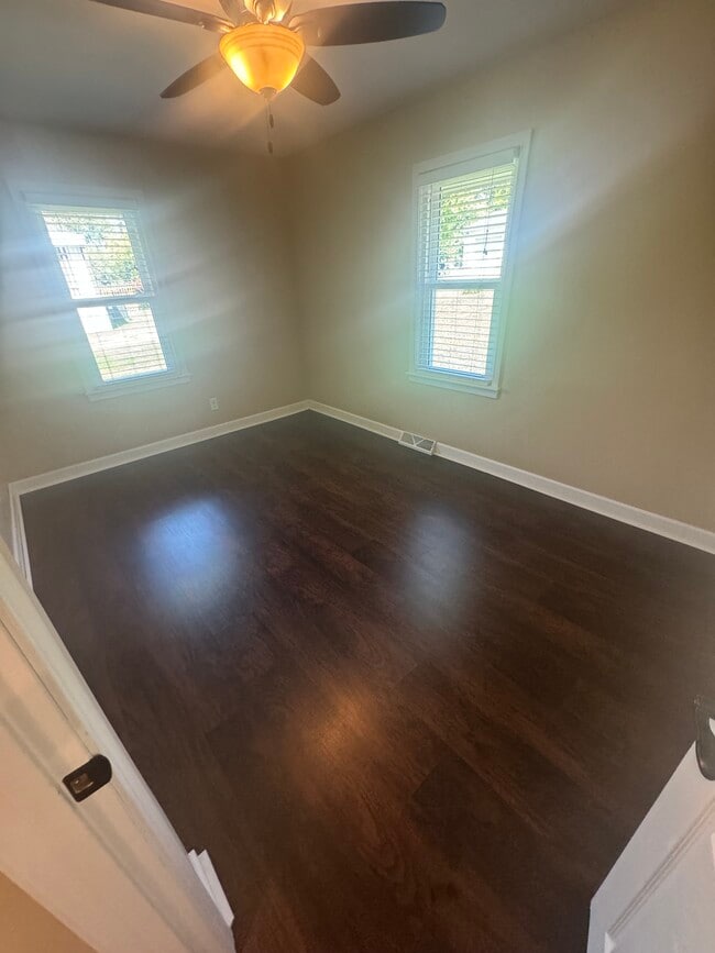 Building Photo - 603 Jefferson St