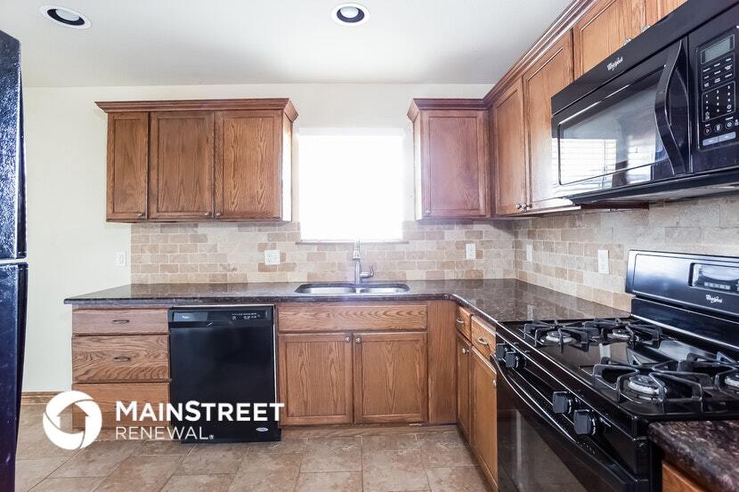 Building Photo - 809 S Silver Leaf Dr