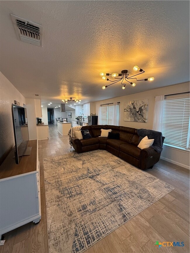 Building Photo - 1428 Lee St