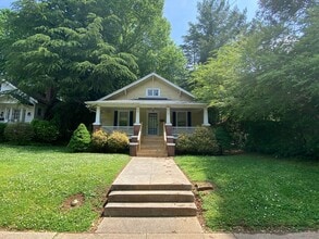 Building Photo - Historic Ranch Home