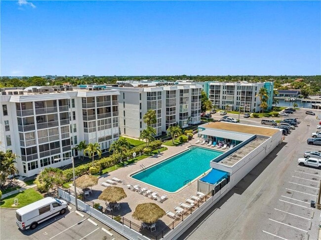 Building Photo - 4908 38th Way S