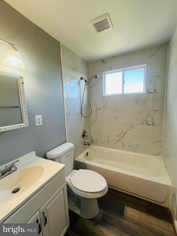 Building Photo - 7308 Berkshire Rd