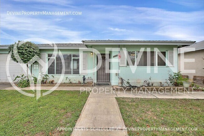Building Photo - 1005 W. F. St-