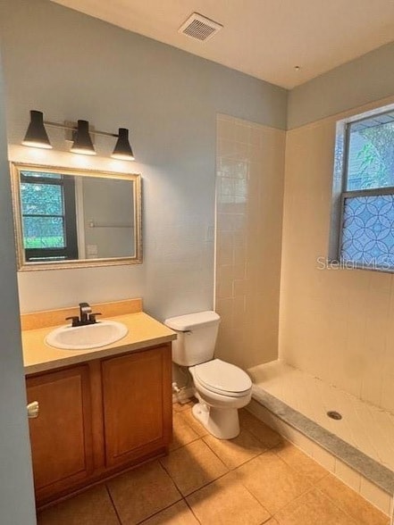 Building Photo - 8003 N Alaska St