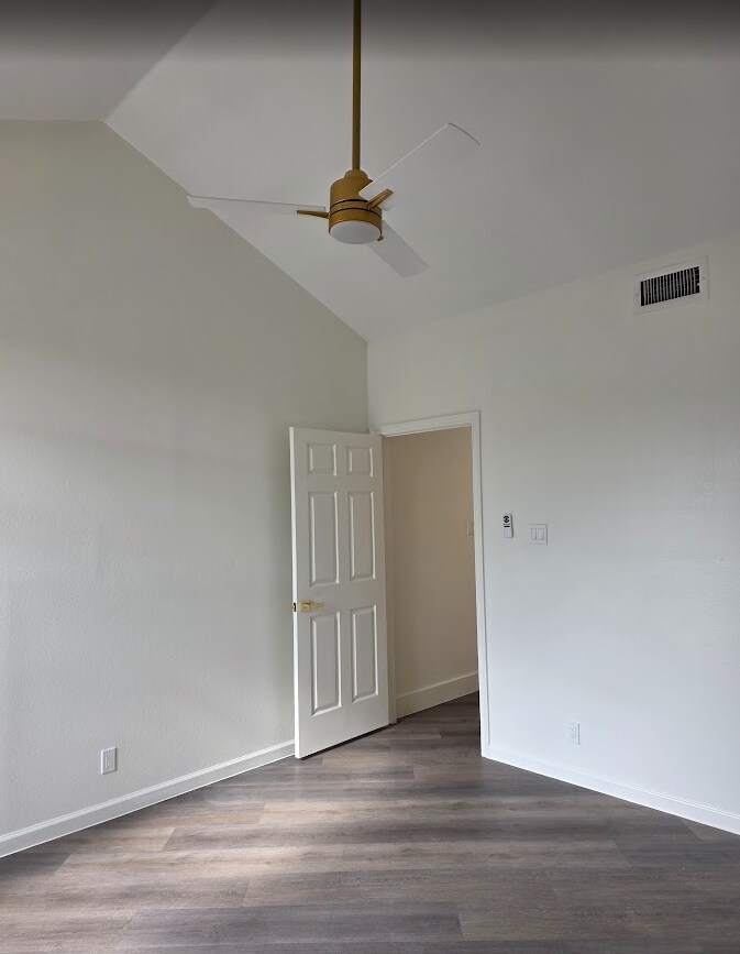 Building Photo - 5325 Bent Tree Forest Dr