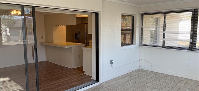 Building Photo - 8992 Hernando Way