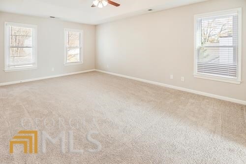 Building Photo - 17 Hollow Springs Ln
