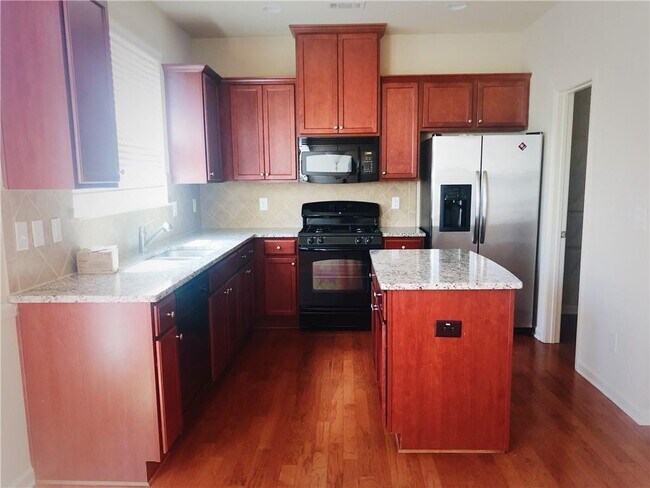 Building Photo - 3472 Sardis Bend Dr