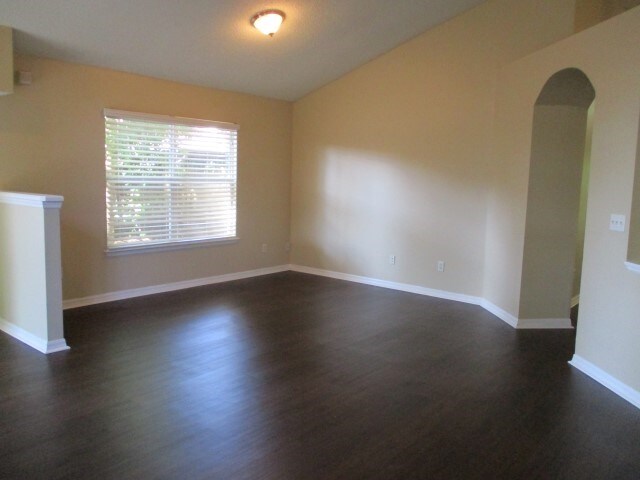 Building Photo - 3428 World Ct