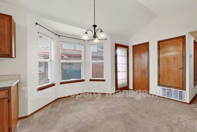 Building Photo - 5344 Chuckwagon Trail NW