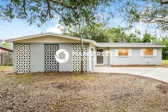 Building Photo - 3 Bedroom Pet-Friendly Home in Cocoa, FL with Main Street Renewal