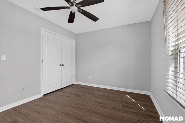 Building Photo - 805 Hopewell St