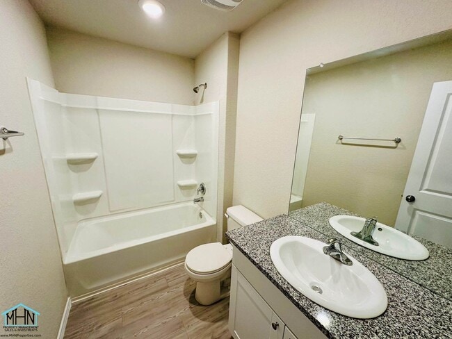 Building Photo - Come Home and Relax in Style in this 3Bedroom 2Bath Home located just a short drive down 1604 fro...