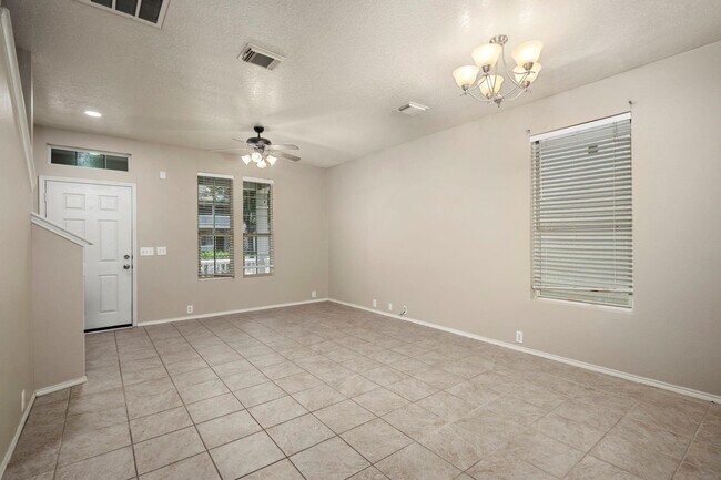 Building Photo - 29706 Parliament Hills Dr