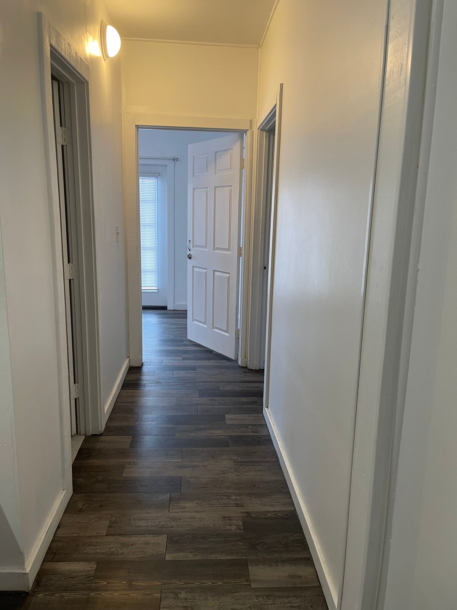 Hallway - 20892 Cochran Rd