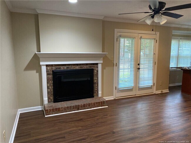 Building Photo - 1013 Arberdale Dr