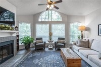 Building Photo - 509 Cypress Pointe St