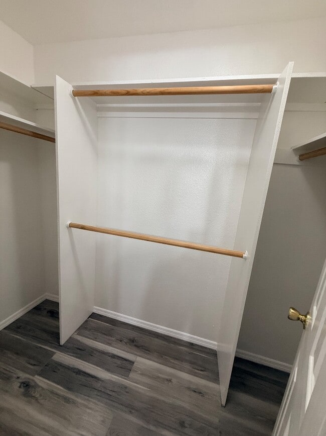 Building Photo - 14203 N 19th Ave