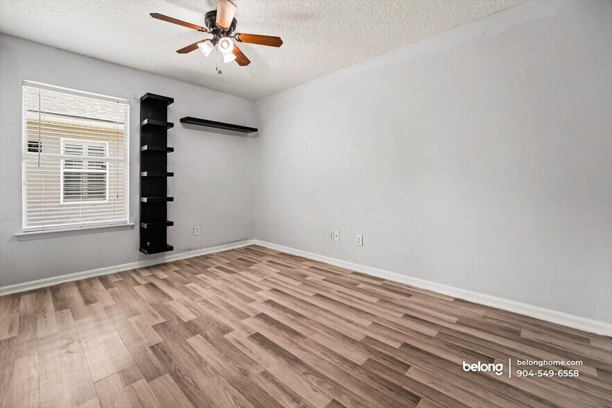 Building Photo - 3664 Shrewsbury Dr