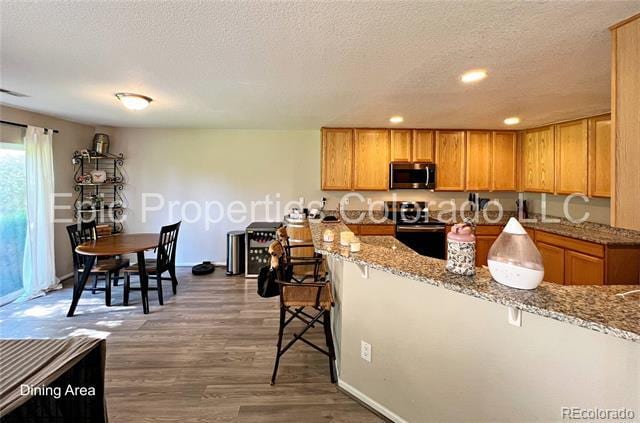 Building Photo - 12832 Mayfair Way
