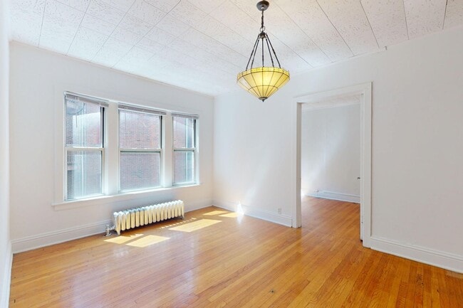 Floorplan - 1358 E. 58th Street