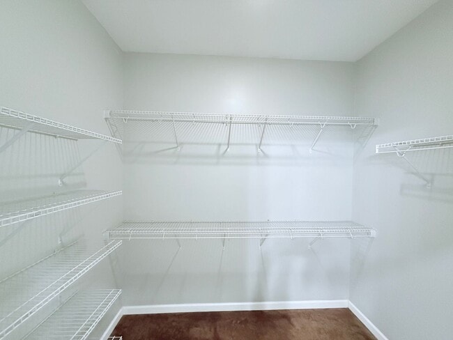 Building Photo - 101 Private Rd 4017