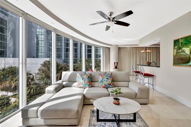 Building Photo - 333 Las Olas Way