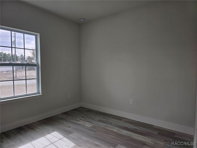 Building Photo - 4479 SW 170th Street Rd