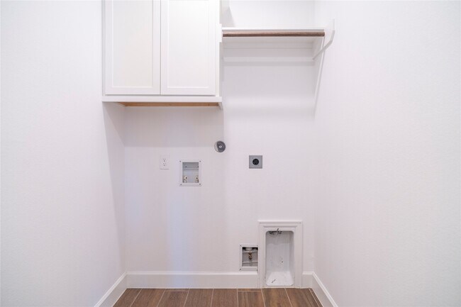 Building Photo - 29856 Smoky Ridge Rd