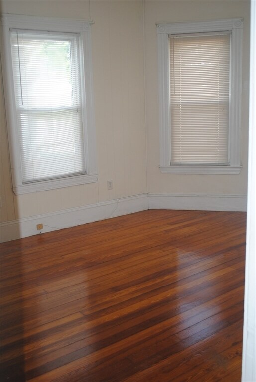 Building Photo - 21 Imbaro Rd