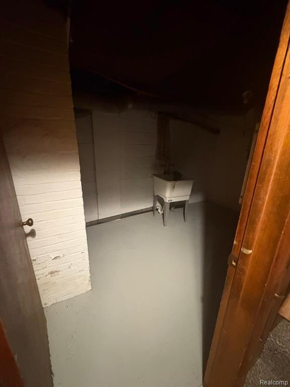 Building Photo - 1701 Park St