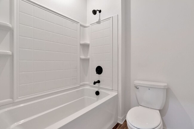 Building Photo - Brand-New 4 Bedroom in Siloam Springs! 3-C...
