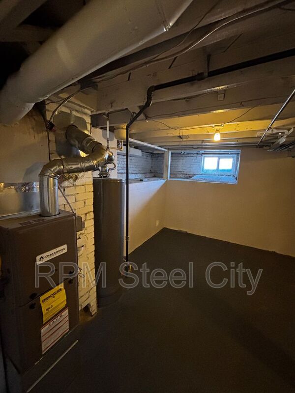 Building Photo - 1728 Carteret Ave