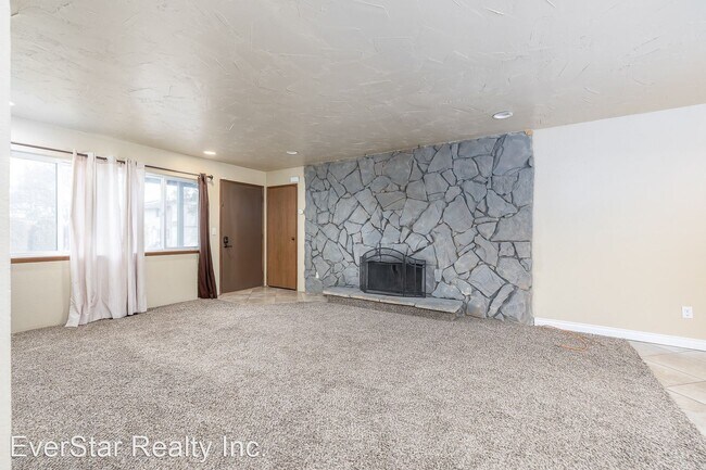 Building Photo - 2 br, 1 bath House - 6717 W 1st Ave