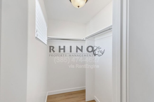 Building Photo - 14291 S Ashvale dr