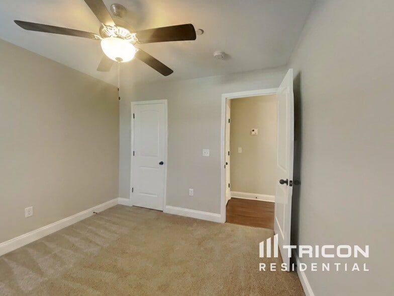 Building Photo - 7398 Winding Way