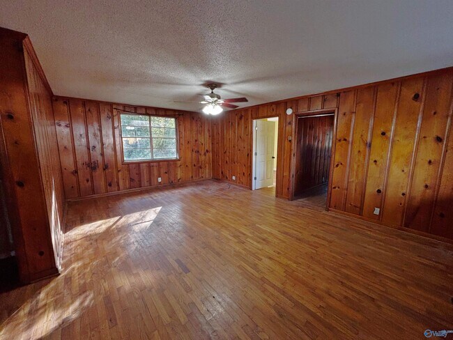 Building Photo - 45 Union Rd