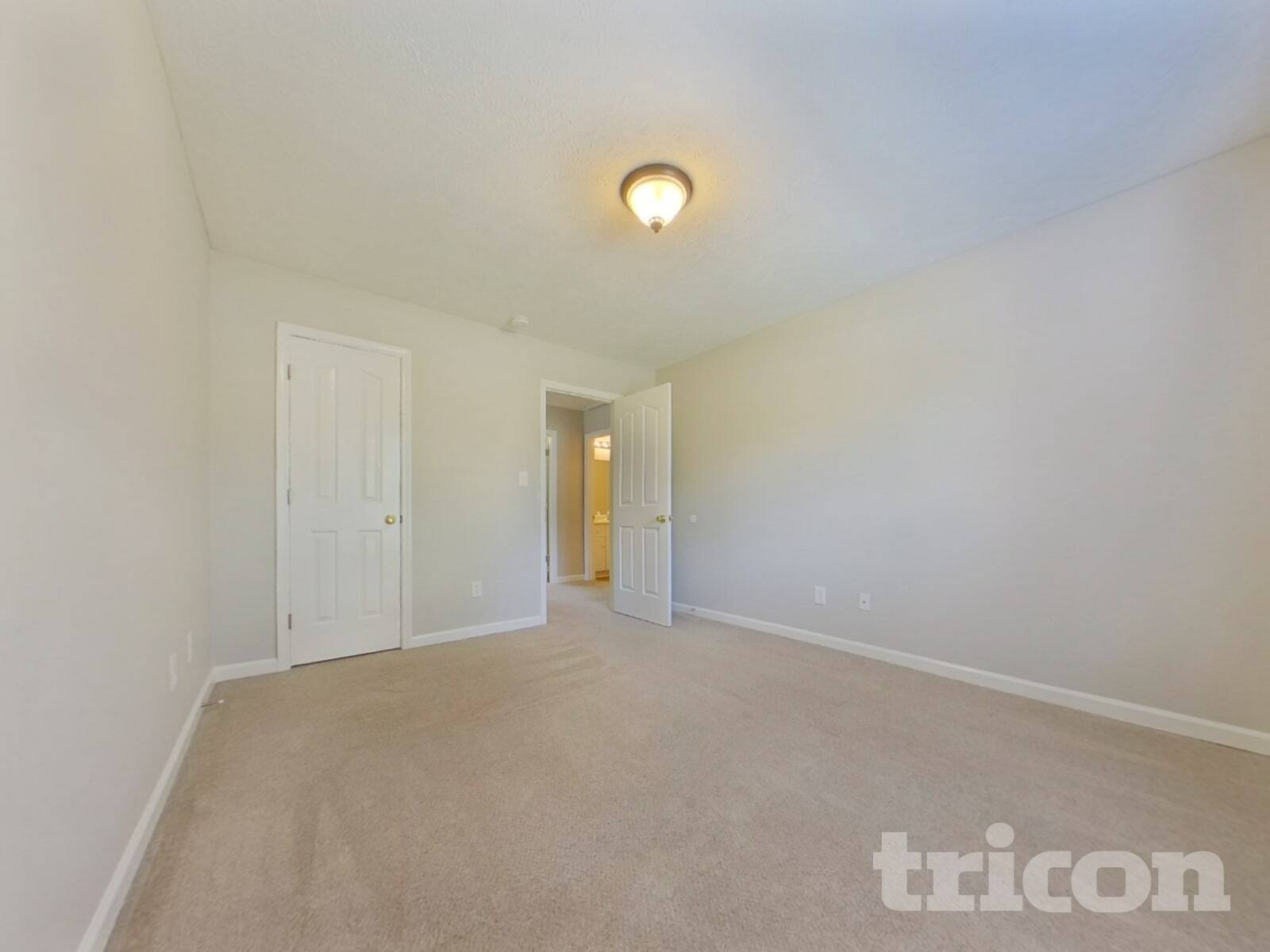Building Photo - 300 Willow Forks Ct