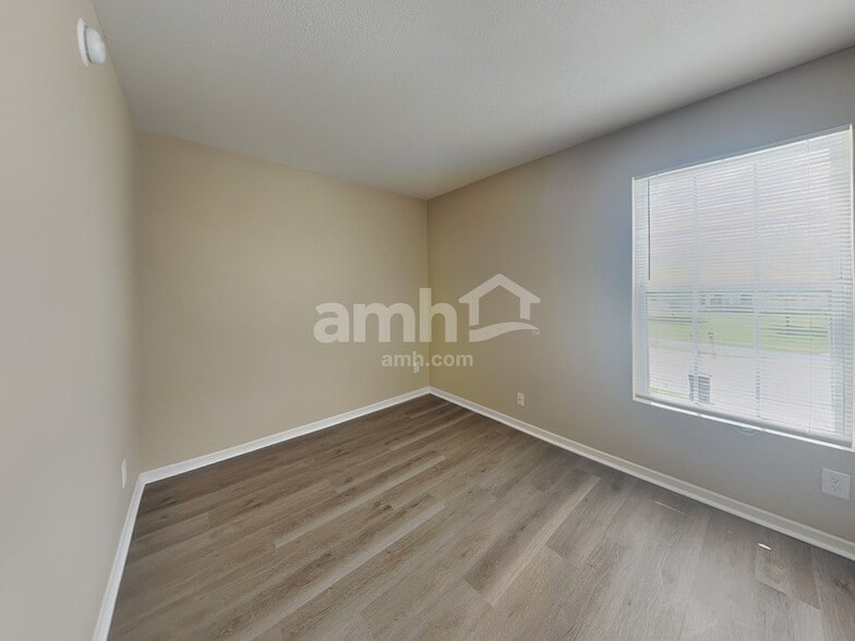 Building Photo - 3287 Underwood Dr