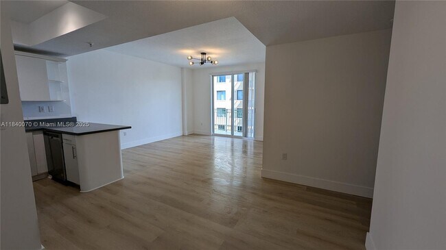 Building Photo - 3500 Coral Wy