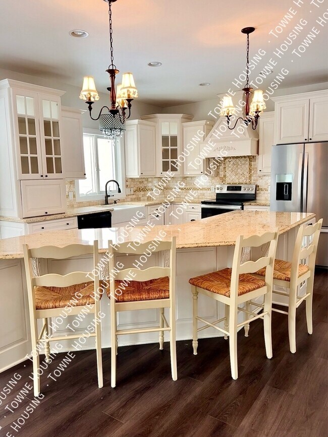 Building Photo - 13573 Schang Rd