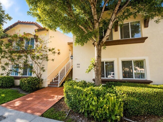 Building Photo - 15721 SW 137th Ave