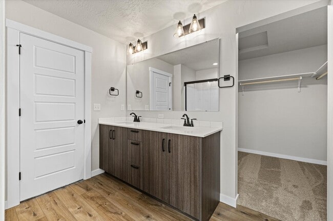 Building Photo - BRAND NEW Meridian Home for Rent!