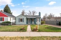 Building Photo - 1321 E Monument St