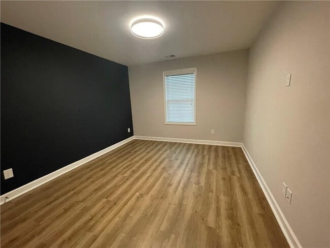 Building Photo - 3615 Silvery Wy