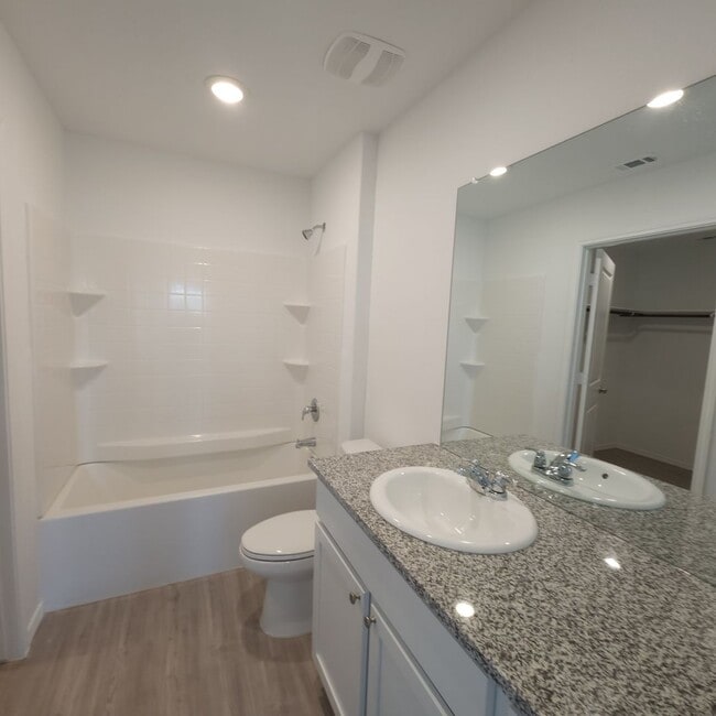 Building Photo - 10146 Asta Trl