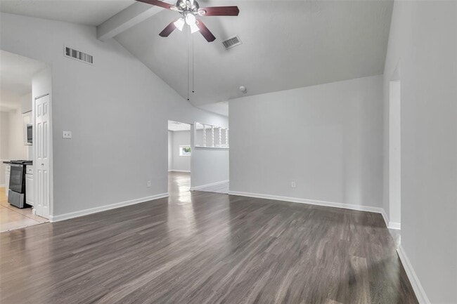 Building Photo - 12331 Flushing Meadows Dr