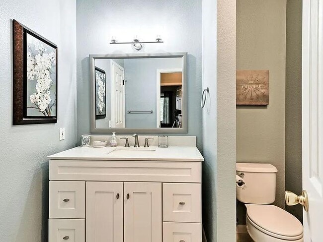 Building Photo - 4545 Wheaton Dr